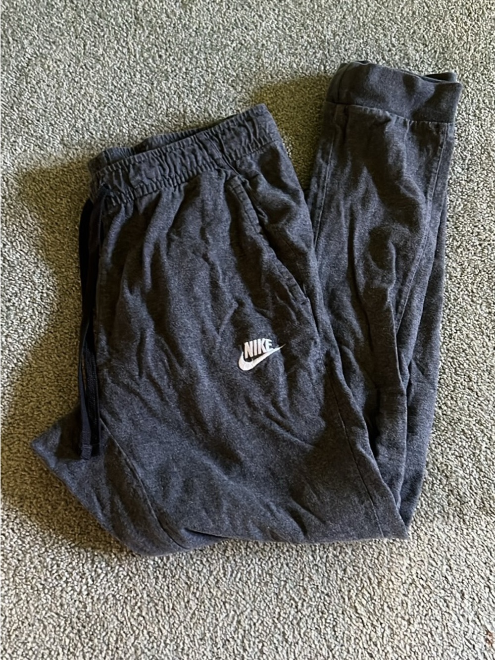 Nike men’s Black Jogger Sweatpants